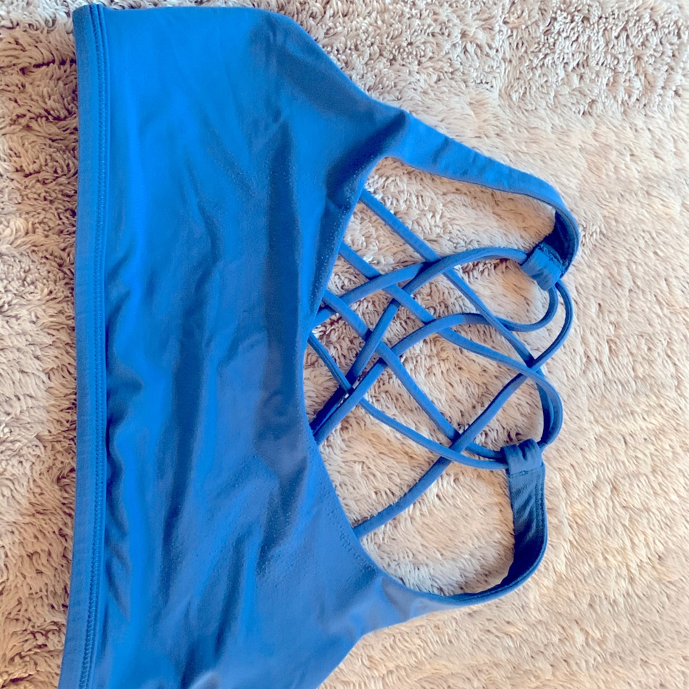 Sports bra